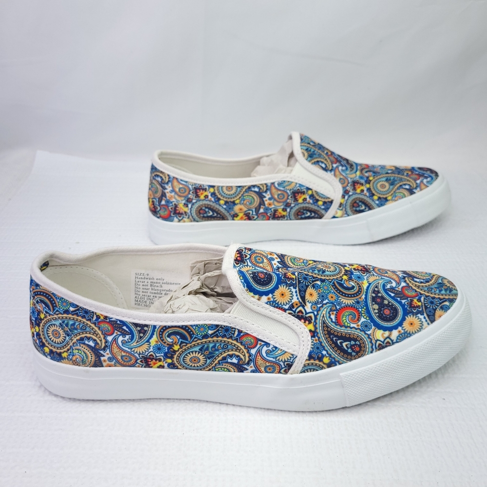 Serra Paisley Print Canvas Fashion Flats Slip On Loafers Shoes Womens Size 9